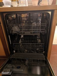 dishwasher for zero waste events